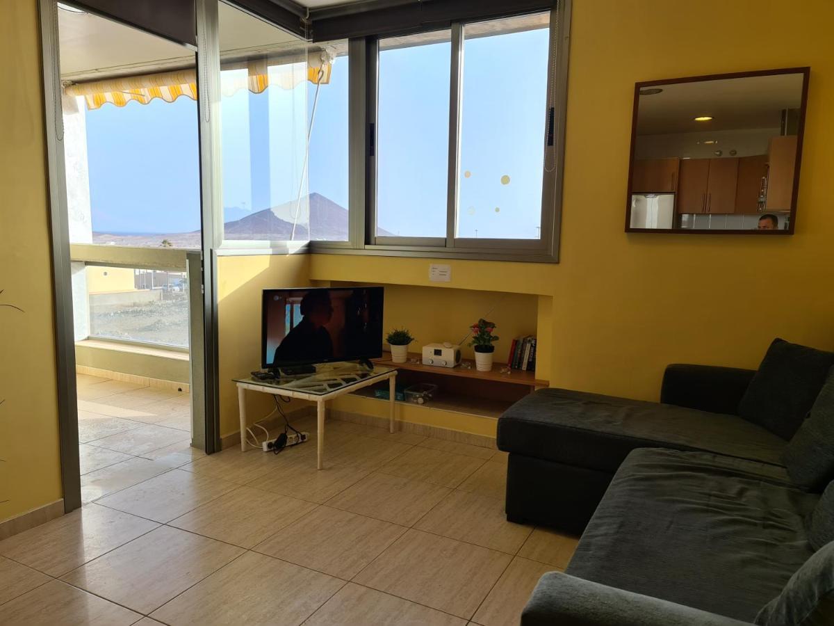 Apartment Barraquito, Balcony With Sea View, Close To The Beach, Wifi, Ideal For Surfers El Medano  Exterior photo