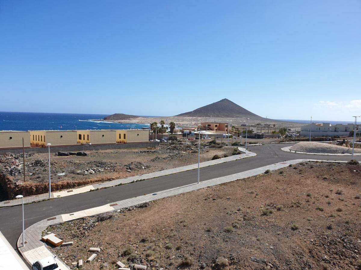 Apartment Barraquito, Balcony With Sea View, Close To The Beach, Wifi, Ideal For Surfers El Medano  Exterior photo